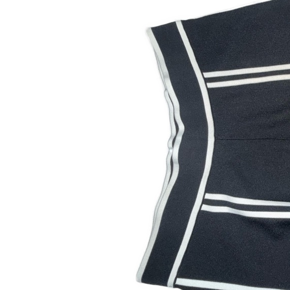 Joseph Ribkoff Striped Wide Leg Split Hem Capri Pants – Size M - Picture 7 of 8